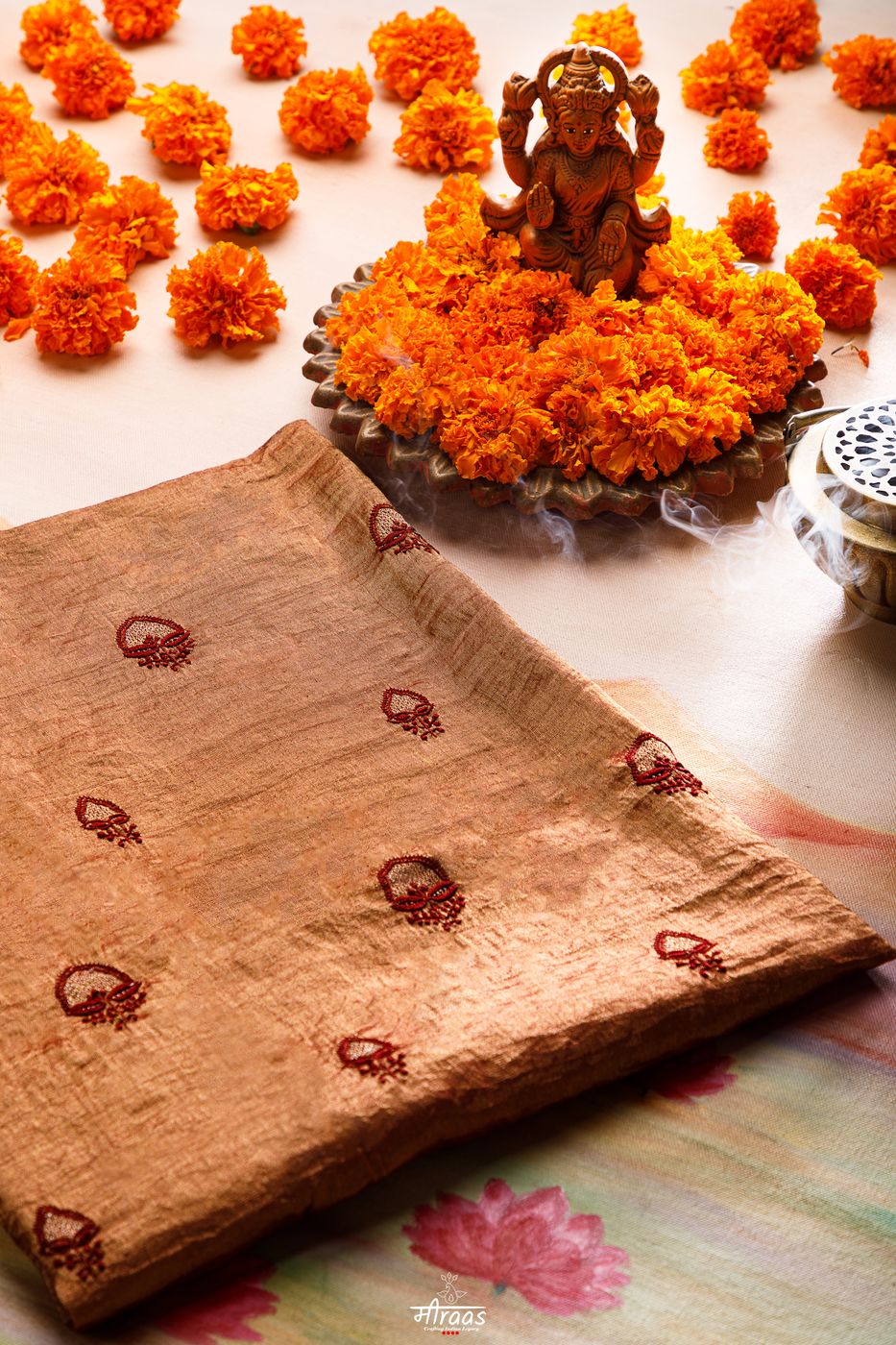 LR | WU | Zari Silk Red Motif Chikankari Blouse Fabric 12.1