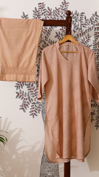 Cheeku Shake Chikankari Kurta